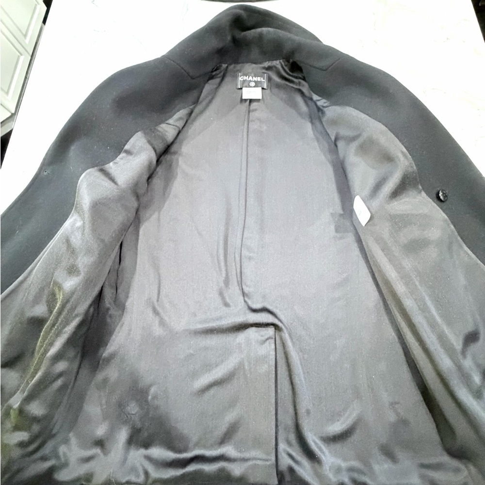 NWOT CHANEL MENS BLACK WOOL PEACOAT WITH CHANEL SIGNATURE BUTTONS IN GUNMETAL - Picture 8 of 12